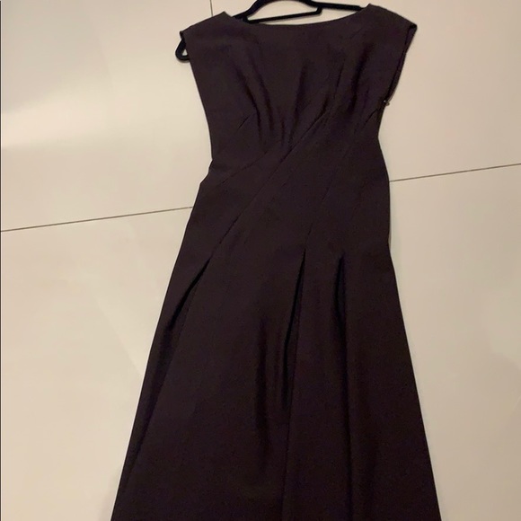 Never worn asymmetrical dress - Picture 2 of 6